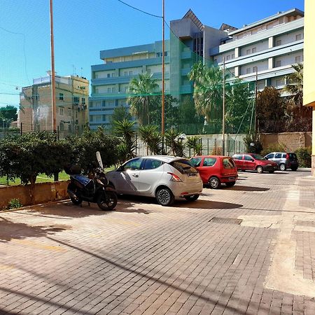 Casa De Paoli - Luminosissimo appartamento vista mare Palermo Esterno foto