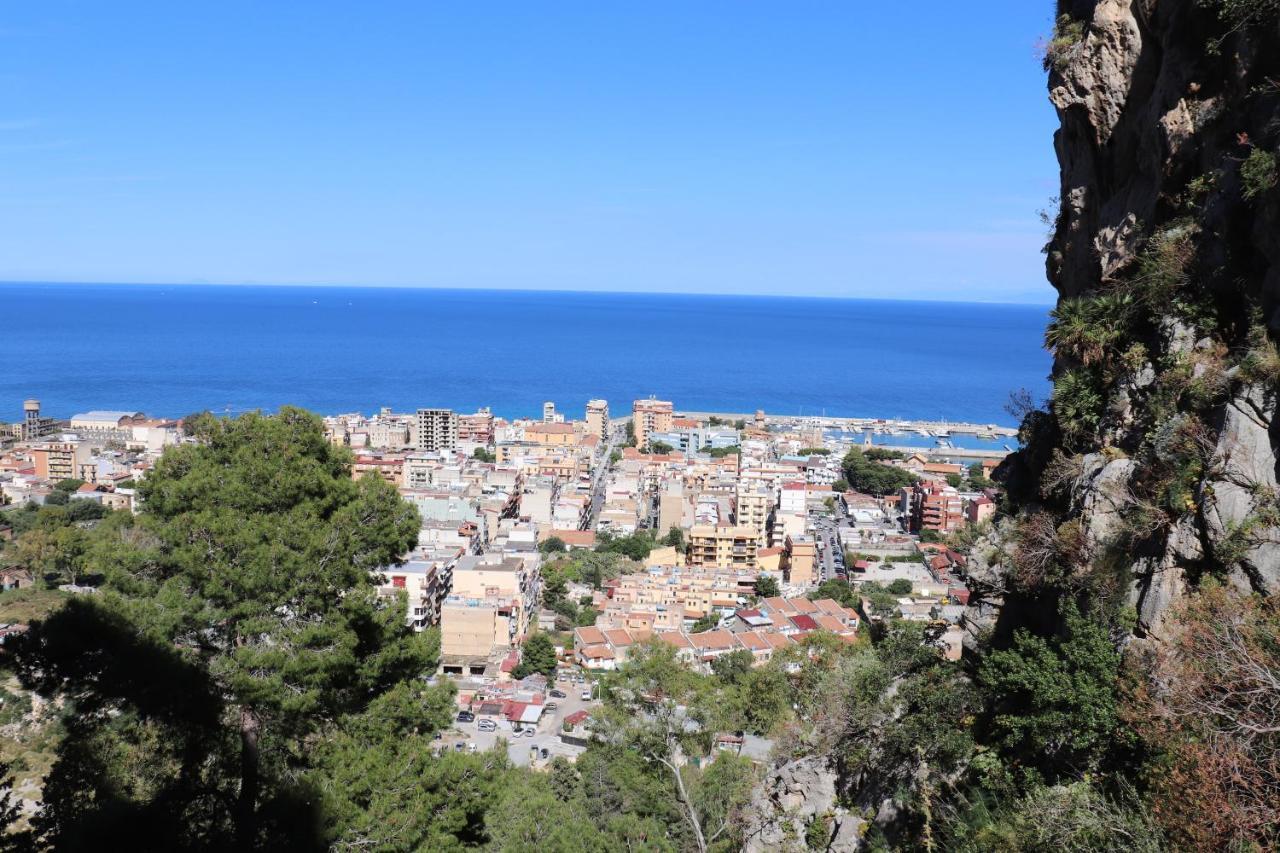Casa De Paoli - Luminosissimo appartamento vista mare Palermo Esterno foto